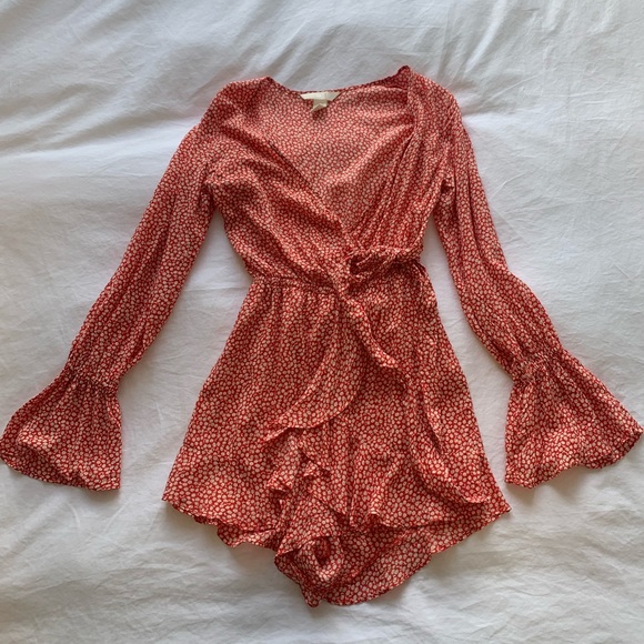 H&M red floral long sleeve romper - Picture 4 of 6